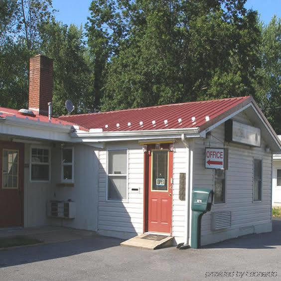 Red Carpet Inn Duncannon New Buffalo Exterior foto